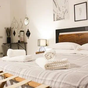 It's Apartamento Nápoles